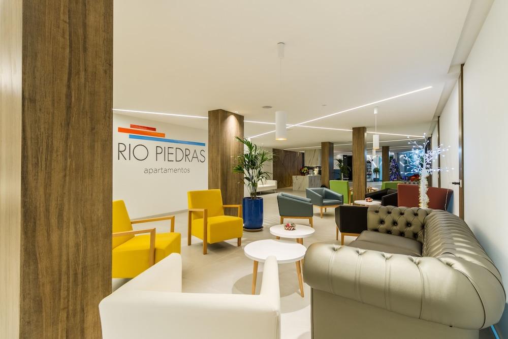 Rio Piedras Aparthotel